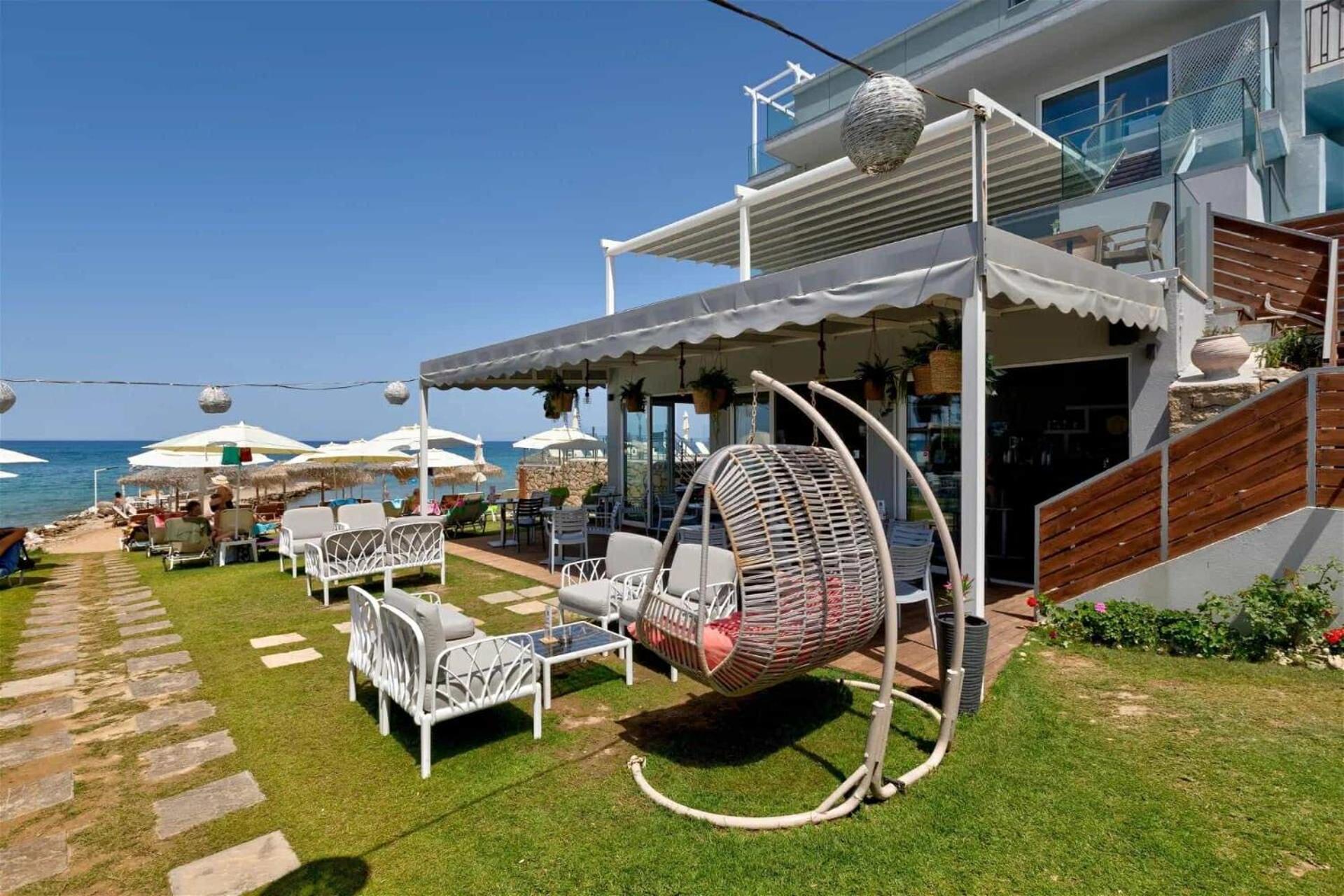 Holiday home Amaltheia Front *